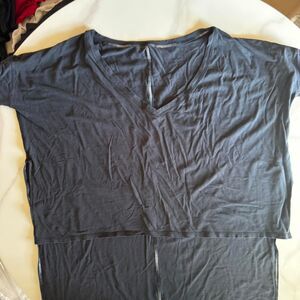 Lululemon lightweight athletic cover-up top estimated medium